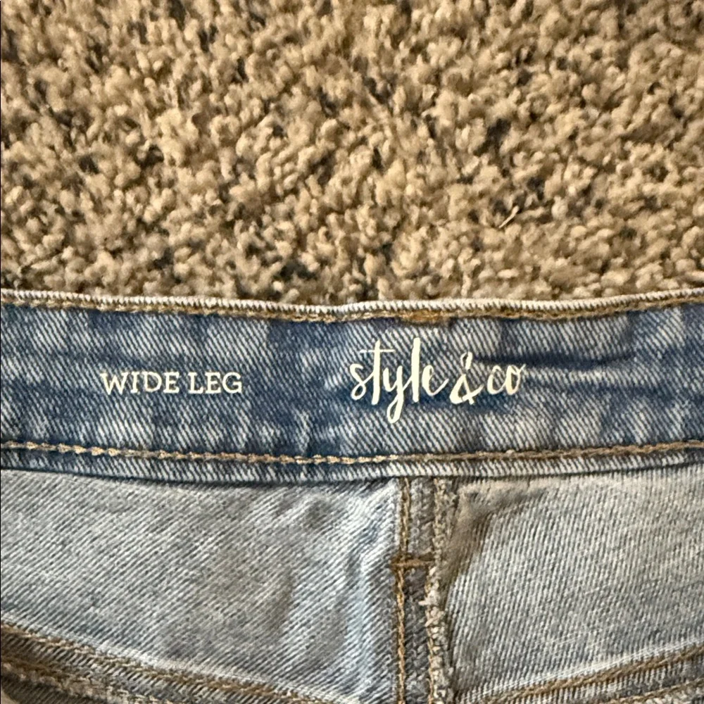 Style & Co. Light Blue wide leg ankle Jeans - Picture 2 of 3
